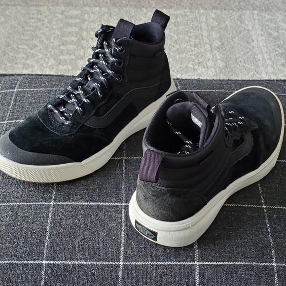 Vans Ultrarange Hi DL Black/White Suede, Women's 8.5/Men's 7, EUC - Picture 4 of 7